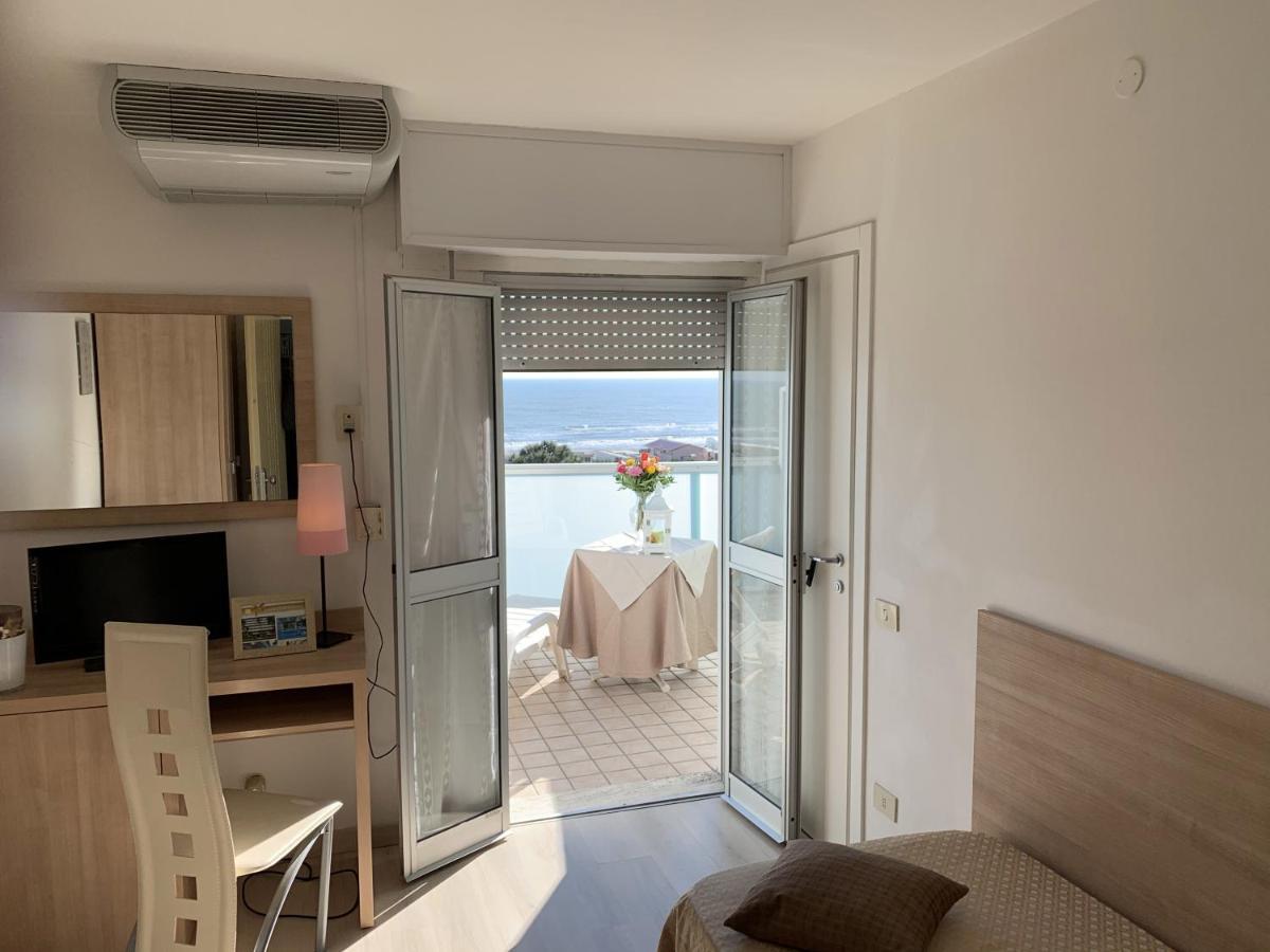 Hotel Sahara Milano Marittima Extérieur photo