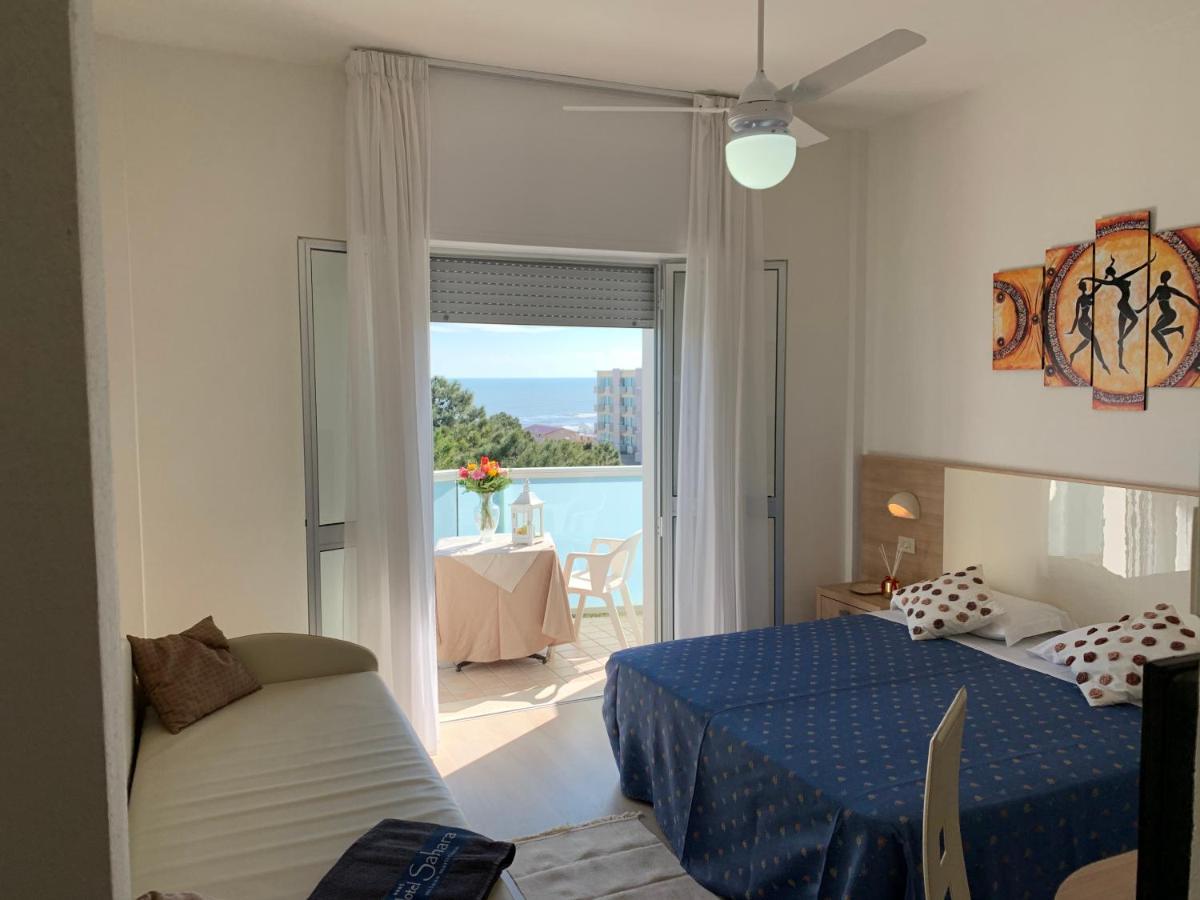 Hotel Sahara Milano Marittima Extérieur photo