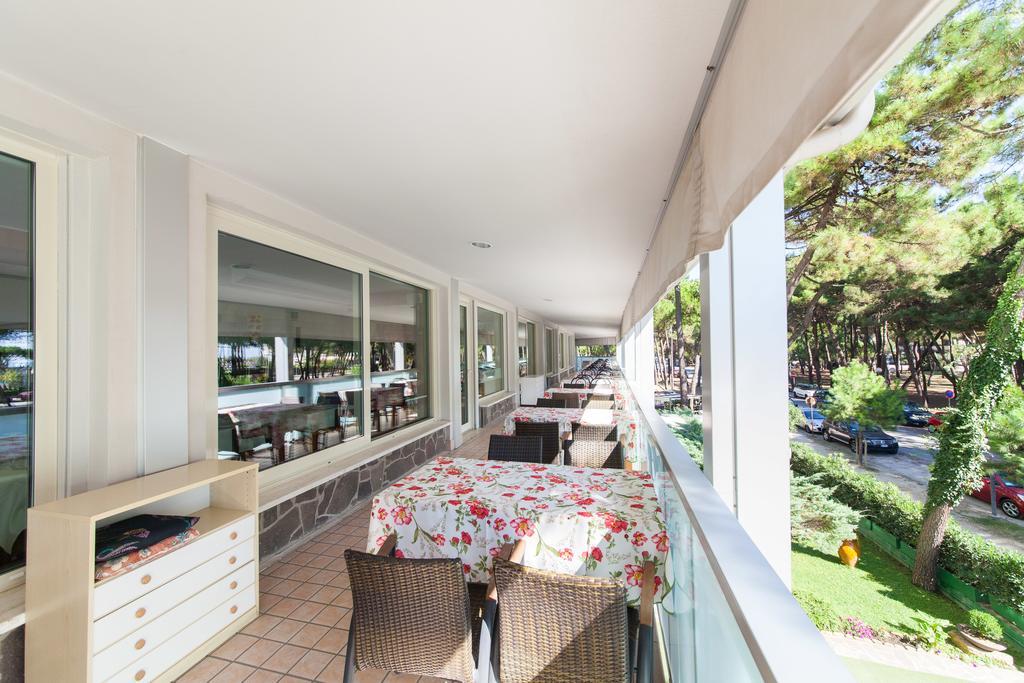 Hotel Sahara Milano Marittima Extérieur photo
