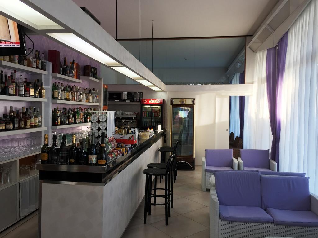 Hotel Sahara Milano Marittima Extérieur photo