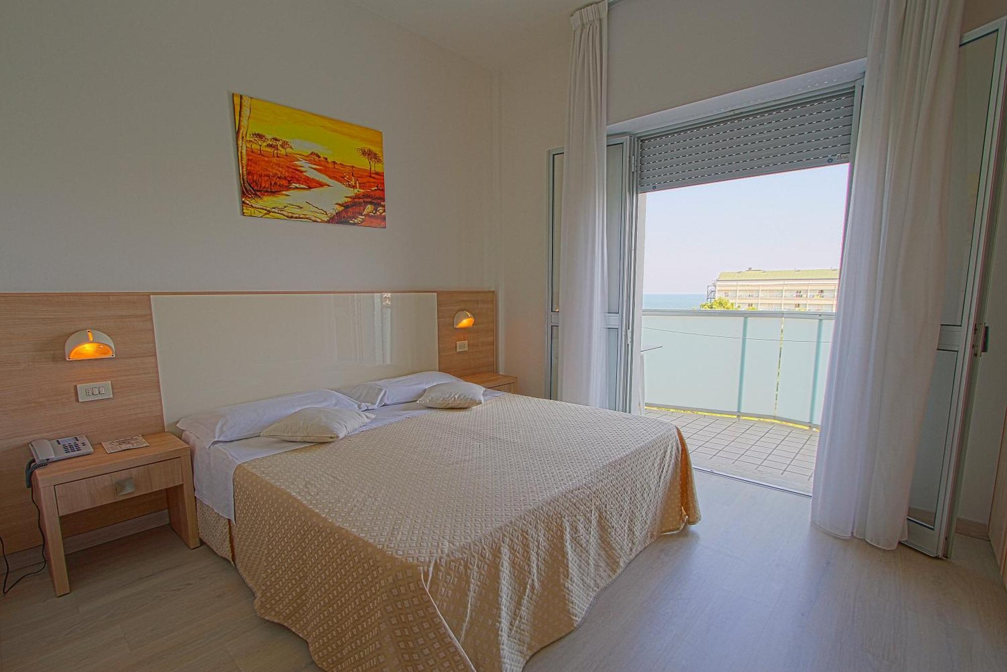 Hotel Sahara Milano Marittima Extérieur photo