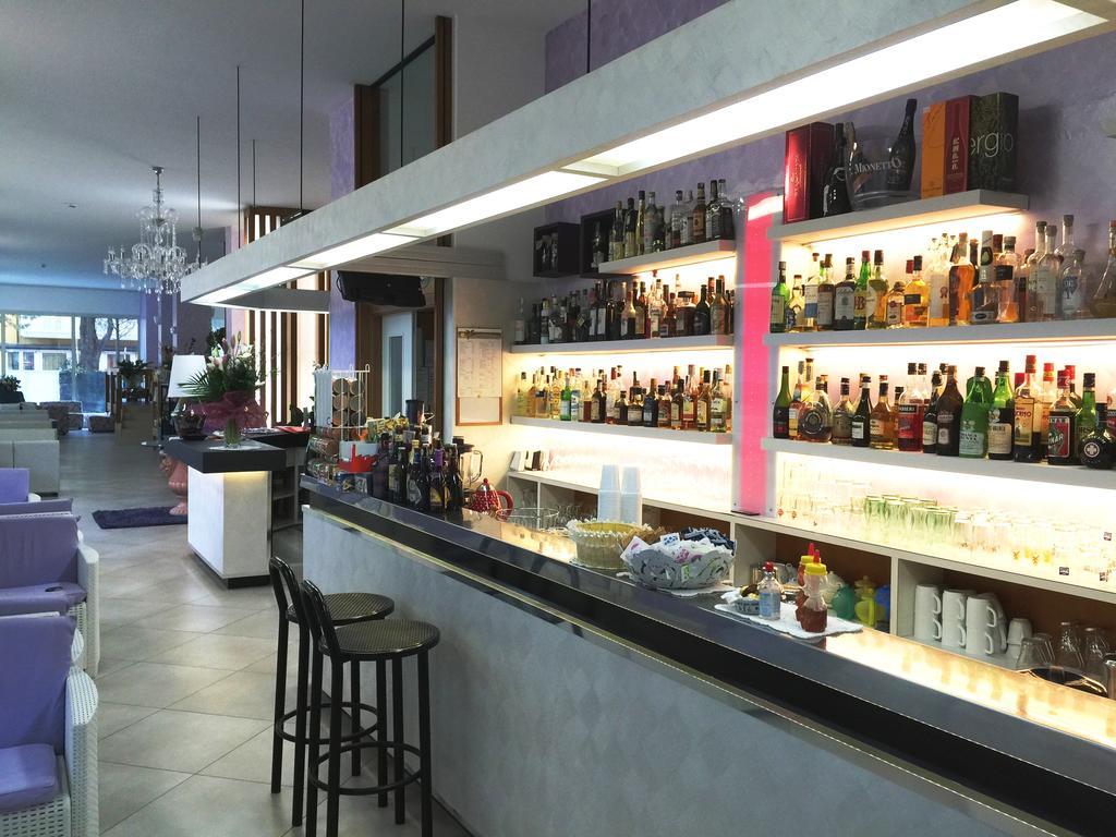 Hotel Sahara Milano Marittima Extérieur photo